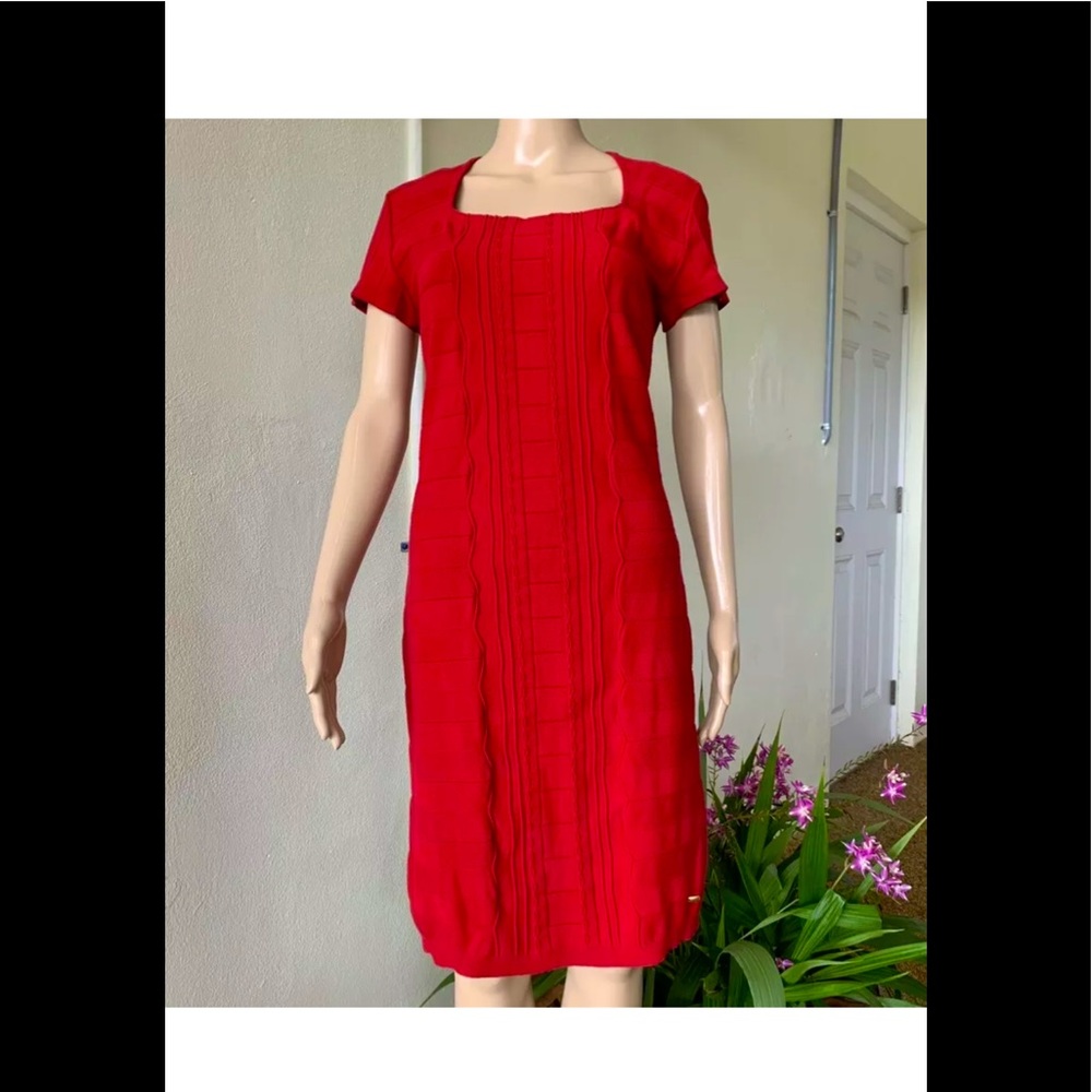 Escada bodycon red cap shortsleeve sweater dress M